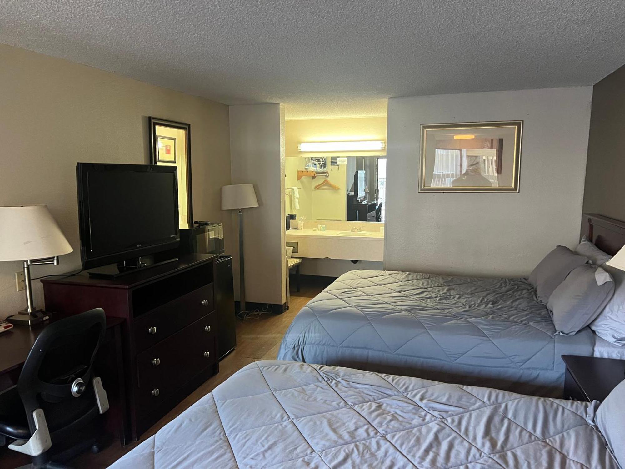 Fairbridge Express Tukwila