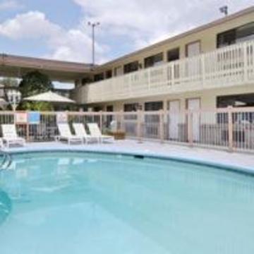 Motel Fairbridge Express